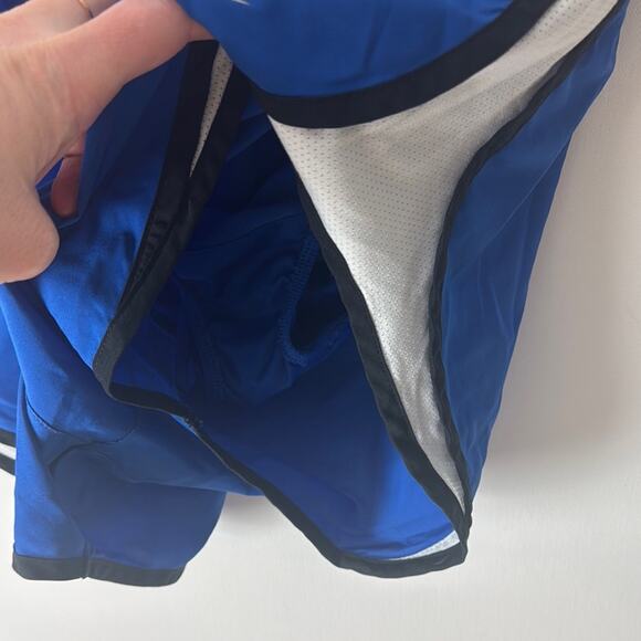 Nike Shorts - Women’s Medium - Picture 4 of 5